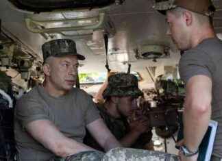 Russia Suffers 421,000 Losses in 2024 War, Ukrainian General Reports russia-suffers-421000-losses-in-2024-war-ukrainian-general-reports