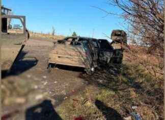 Ukrainian HIMARS Attack Destroys Russian Mobile Headquarters ukrainian-hmars-attack-destroys-russian-mobile-headquarters