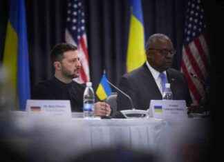 President Zelensky Urges Support for Ukraine in ‘Ramstein’ Address president-zelensky-urges-support-for-ukraine-in-ramstein-address