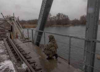 Russia Violates Frontline River in East Ukraine, Confirms Official russia-violates-frontline-river-in-east-ukraine-confirms-official