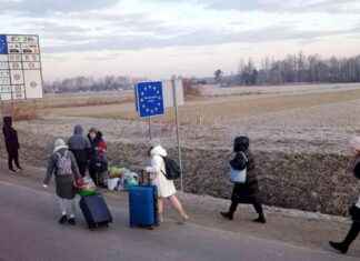 Ukrainian Refugee Wealth and Public War Fatigue: Polish Defense Minister’s Controversial Link ukrainian-refugee-wealth-and-public-war-fatigue-polish-defense-ministers-controversial-link