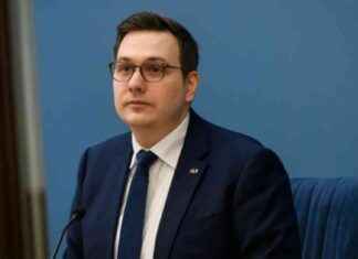 EU Urged to Support Radio Free Europe Amid US Funding Cut eu-urged-to-support-radio-free-europe-amid-us-funding-cut