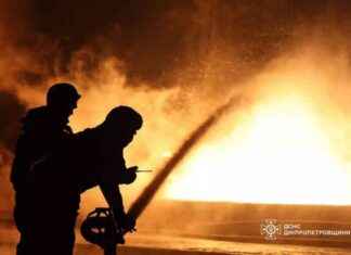 Russia Airstrikes Cause Power Outage in Donbas: Energy Ceasefire russia-airstrikes-cause-power-outage-in-donbas-energy-ceasefire