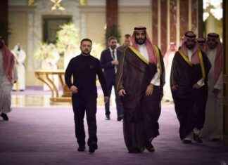 Zelenskyy Meets Saudi Crown Prince Before Ukraine-US Talks zelenskyy-meets-saudi-crown-prince-before-ukraine-us-talks