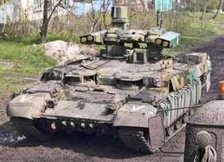 Розкриті файли показують, як Російський оборонний оптичний комплекс стоїть на межі руйнування під час війни та санкцій.